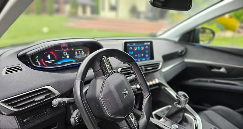 Peugeot 5008 cena 81900 przebieg: 101000, rok produkcji 2017 z Siemianowice Śląskie małe 562